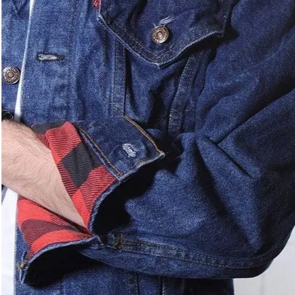 Levi's Other - Vintage Levi’s denim jacket with flannel lining
